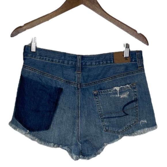 American Eagle Vintage High Rise Jean Shorts size 6 - Picture 2 of 5